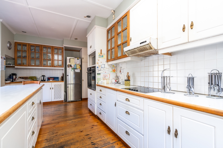 3 Bedroom Property for Sale in Pinelands Western Cape